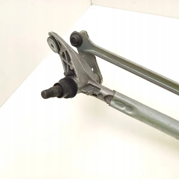 Pyyhkijänmekanismi BMW 3 E90 E91 2008 moottorilla OEM 716171105 image 9