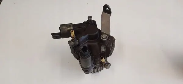 OEM 9658176080 ruiskutuspumppu Ford Fiestalle image 4