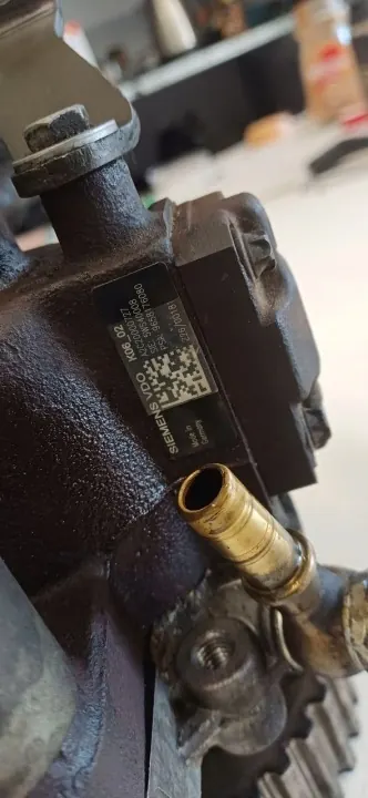 OEM 9658176080 ruiskutuspumppu Ford Fiestalle image 6