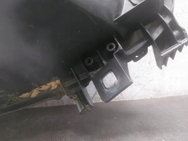 Fiat OE 1368641080 heijastin image 2