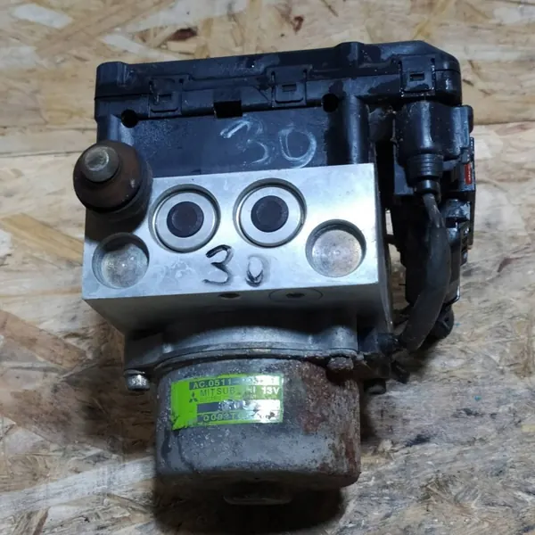 Gebruikte Honda ABS-pomp OEM 051192381 - Logo 2000 image 8