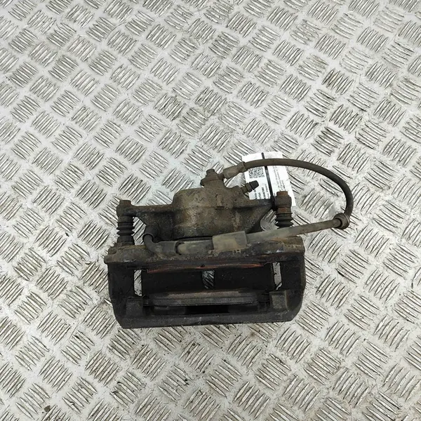 Oikea etujarrusatula VW Golf VII Variant 5G0615124D image 5