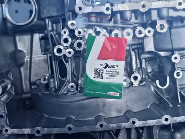 Front Housing with Differential DL382 image 10