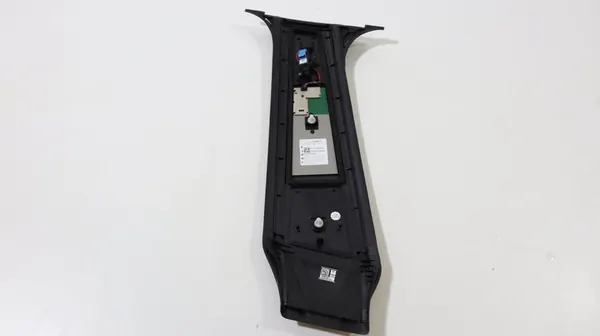 Vertical Trim Right Front Door Tesla Model Y 151625500E image 3