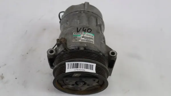 Volvo V40 II Airco Compressor OEM 31292175 image 7