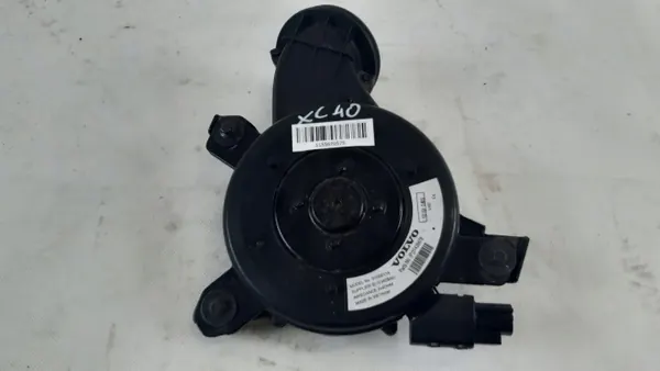 Volvo XC40 Subwoofer Kaiutin OEM 31438478 image 6