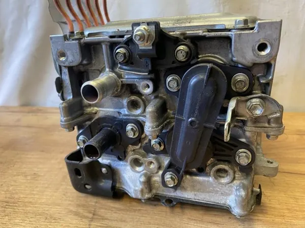 Inversor com conversor Toyota OEM G920047330 image 8