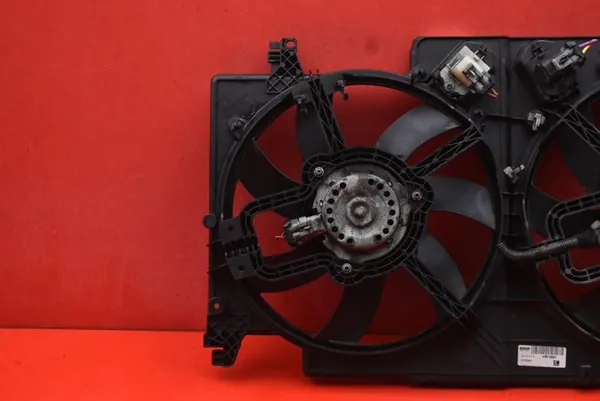 FLÄKT OPEL MERIVA B 1.7 13331010 image 9