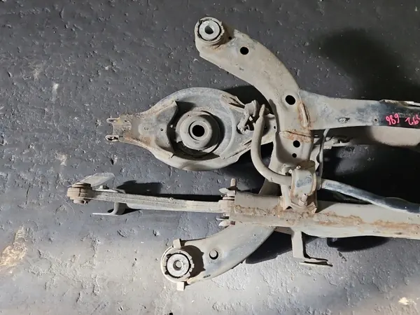 Taka-akselipalkki OEM IMPRK1392686 Mazda CX-5 image 4