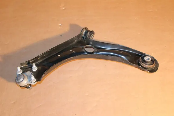 Braccio di controllo anteriore destro VW JETTA 5C LIFT 5C0407152D image 2