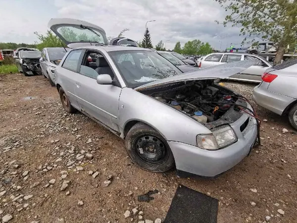 Caixa de fusíveis Audi A3 1996 1.9L 1J0937550A image 4