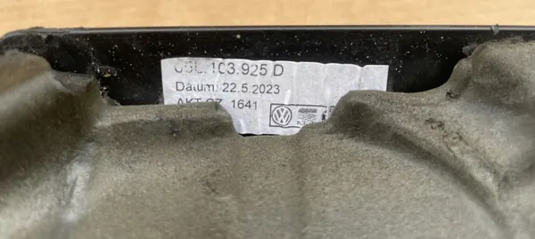 Couvercle supérieur moteur OEM 05L103925D pour Audi 2.0 TDI image 3