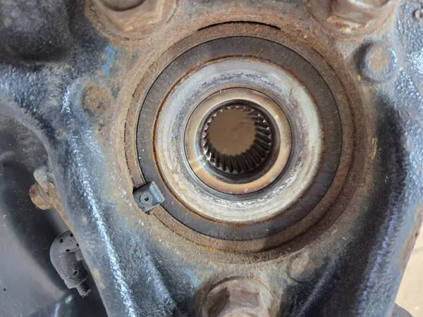 Toyota C-HR Främre höger knäled OEM 43211F4010 image 5