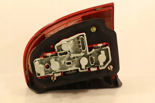 Luz Trasera Izquierda VW Passat B5 Sedán 00-05 OEM 3B5945095AE image 4
