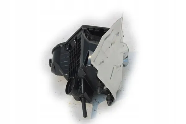 Audi Luftfilterhus OEM bt-cars-33950 Begagnad image 4