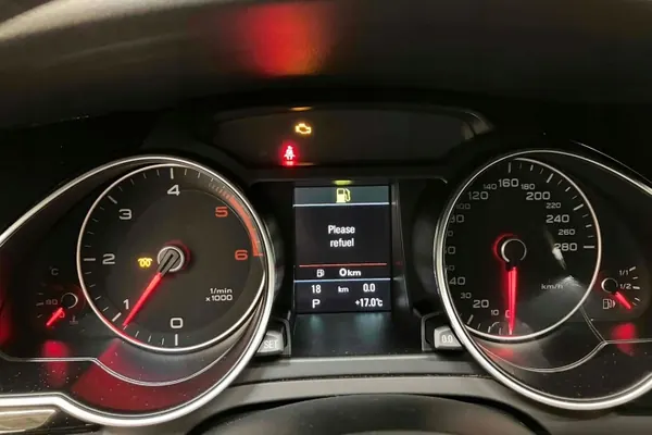 Audi Luftfilterhus OEM bt-cars-33950 Begagnad image 7