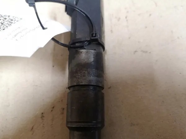 Iniettore Volkswagen Transporter - Caravelle T4 0432193824 image 2