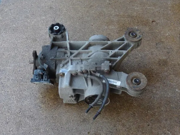 AUDI Q3 8U Quattro 2.0 TDI Diferencial Haldex 0AY907554F image 3