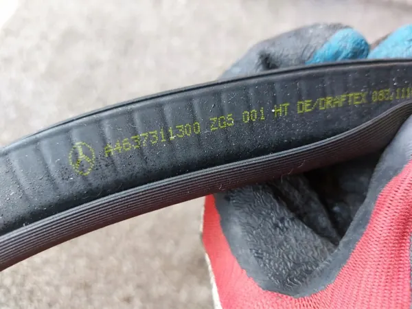 OEM A4637311300 Linker achterdeur rubmer Mercedes G-Klasse image 3