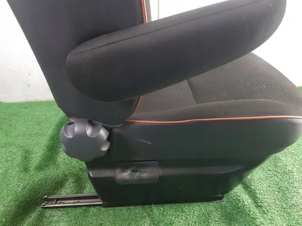 Fahrersitz OEM FOTEL 123XXX für Peugeot Partner image 3