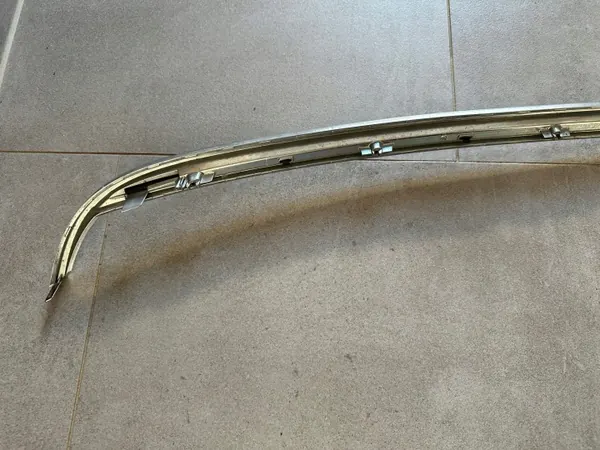 OEM 8R0807443 CP CHROM Bakre Stötfångar List Audi image 6