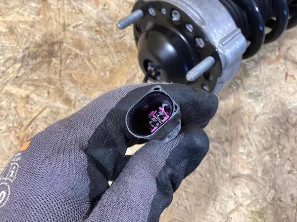 Ammortizzatore anteriore Porsche Cayenne 7P5413031K image 7