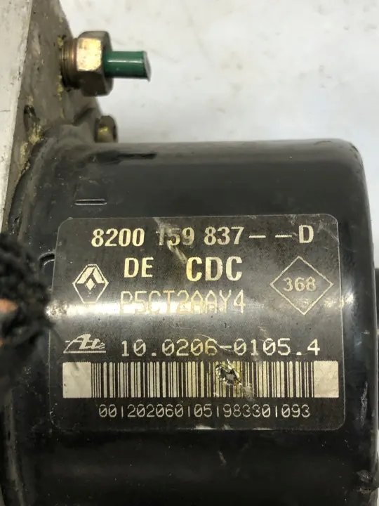 Controlador Bomba ABS OEM 10.0960-1423.3 Usado image 6