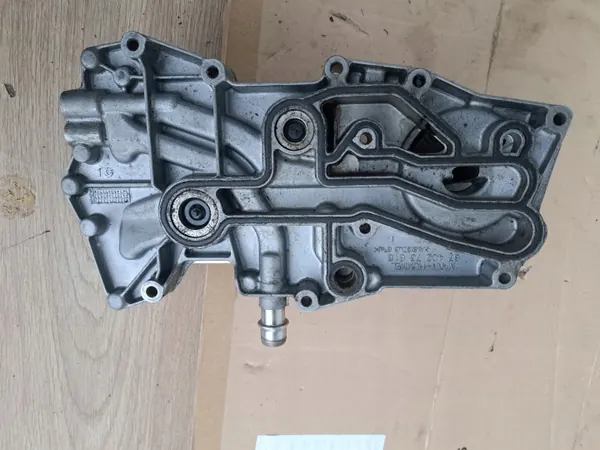 Base Filtro Óleo & Arrefecedor OEM 5989070106 Range Rover IV image 6