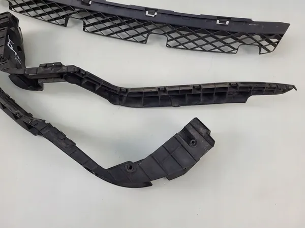 Supporto paraurti posteriore VW Passat B7 Sedan 3AE807863 image 3