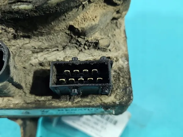 Bomba de direção assistida Dacia Logan I 05-14 OEM 8200720894 image 6