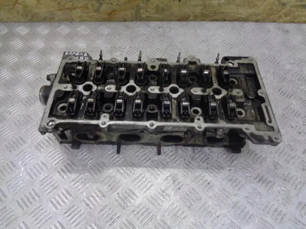 OEM 55206424 Culasse avec Soupapes pour Opel Zafira B image 2