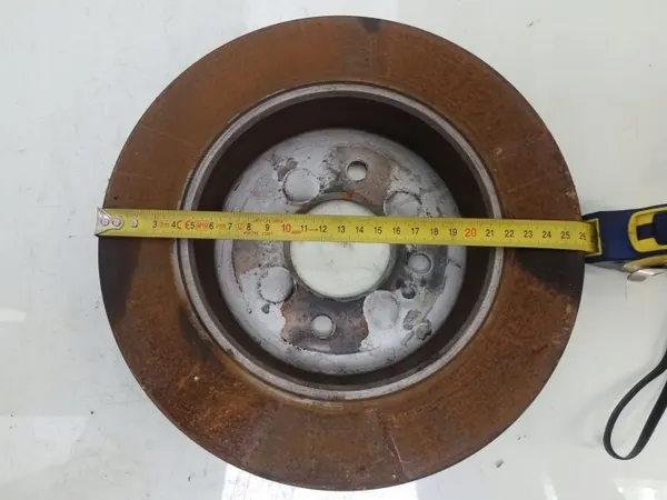 Disque de frein arrière Kia Rio OEM 90R02C0703 image 4