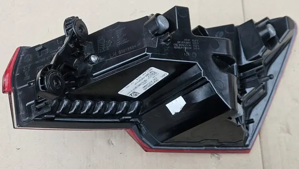 Luz Trasera Skoda Octavia IV LED Izquierda OEM 5E3945207A image 5