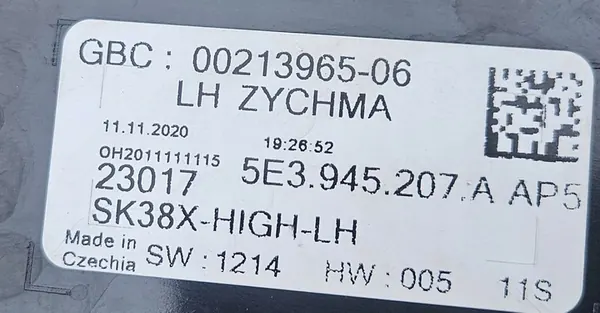 Luz Trasera Skoda Octavia IV LED Izquierda OEM 5E3945207A image 6