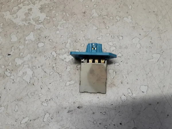 KIA RIO 4 IV 16- Resistor de ventilador 97128-D1000 image 2
