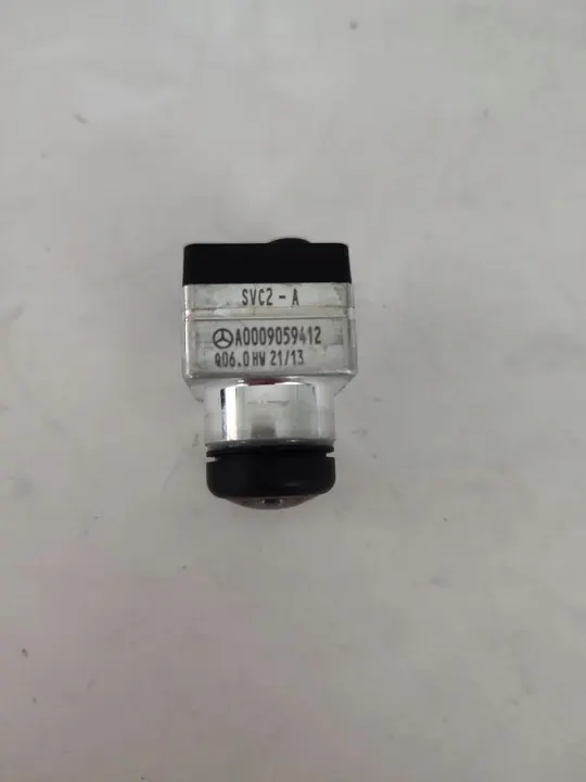 Cámara trasera Mercedes W213 OEM A0009059412 image 2