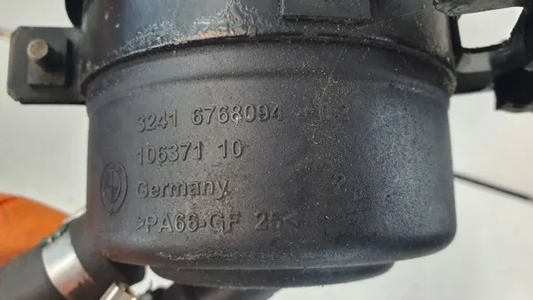 Réservoir direction assistée OEM 6768094 BMW 335i image 4