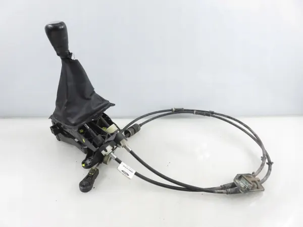 Cric Ford d'occasion OEM CA6R7C453MBA pour Fiesta MK6 image 10
