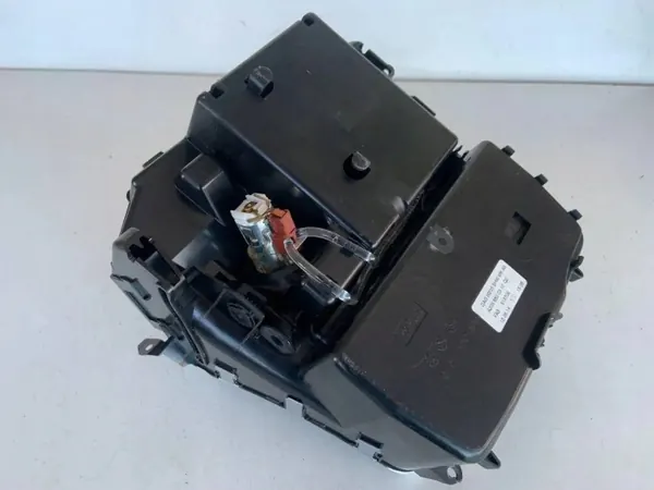 Mercedes Asbak Aansteker OEM A2056800310 image 6