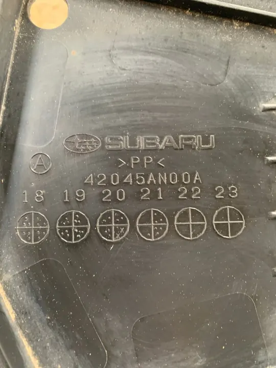 Garde-boue gauche Subaru OE 42045AN00A pour Outback (BT) 2021 image 3