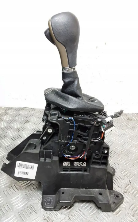 Levier de Vitesse Jeep Cherokee OEM P6MD111X9AB Occasion image 2