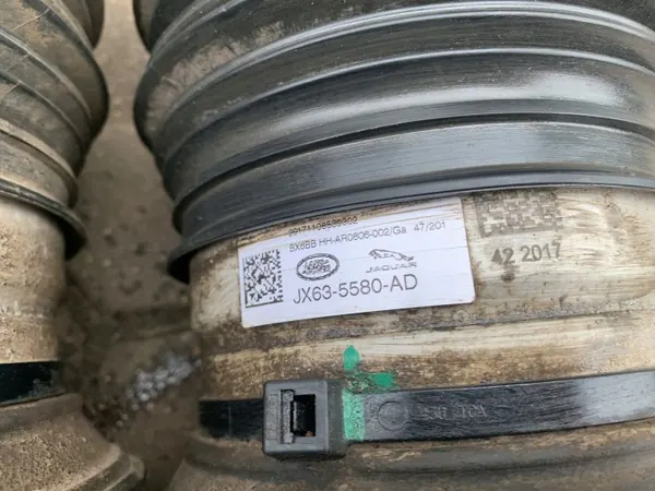 Jaguar XF II X260 Achter Luchtveer OEM JX63-5587-AD image 4