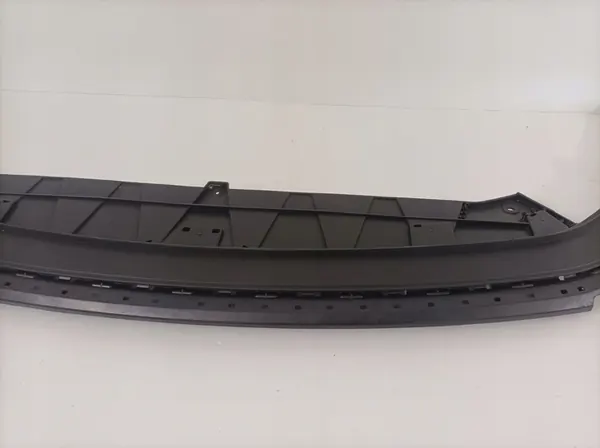 Rivestimento paraurti anteriore VW Passat CC Lift 3C8805903A image 4