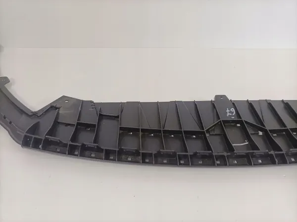 Rivestimento paraurti anteriore VW Passat CC Lift 3C8805903A image 8