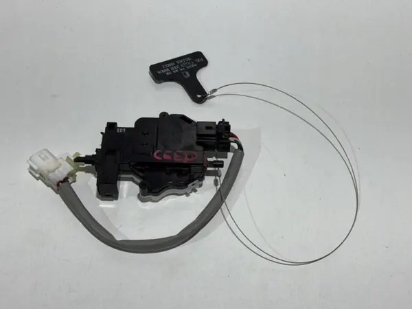 Actuateur de trappe à carburant Kia Ceed III Lift OEM CEED III image 2