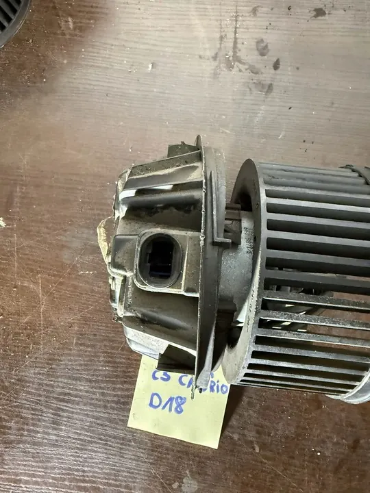 Ventilador Citroen C3 Pluriel Cabrio OE 665878C image 3