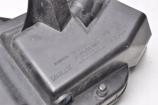 Boîtier Ordinateur Volvo OEM 30776195 pour C30/S40/V50/C70 image 7