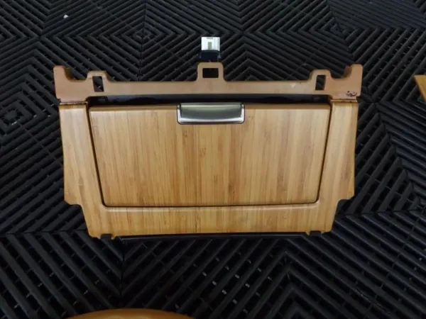 Kit de Madeira Volante Lexus LS IV - OEM image 9