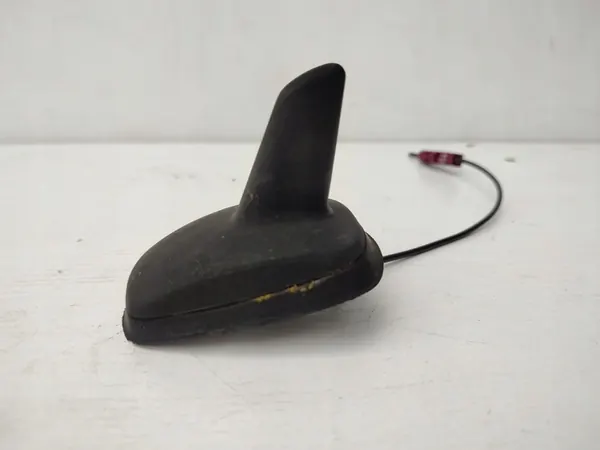Antenni VW PASSAT B6 image 2