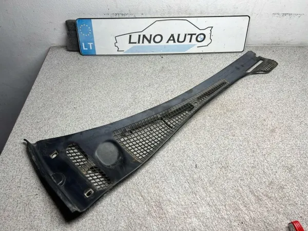 Plástico brazo limpiaparabrisas delantero BMW 5 E34 OEM 1946126 image 2